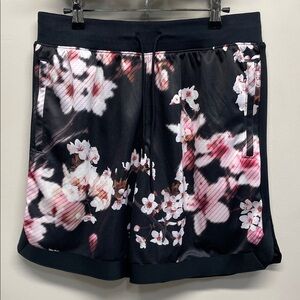 NWOT Under Armour Steph Curry Versa Mesh Floral Print Loose 9” Basketball Shorts